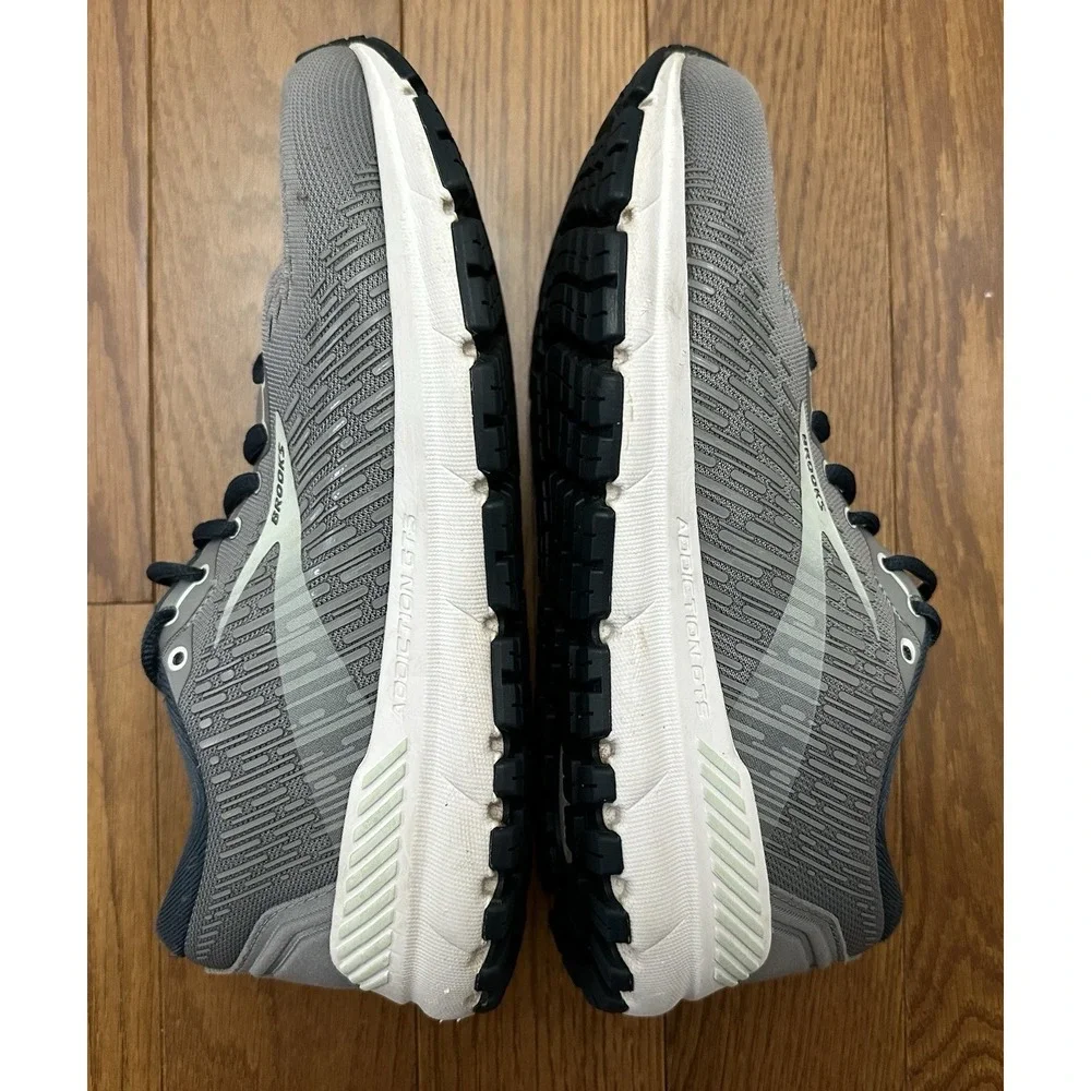 Brooks Addiction GTS 15 Women's Running Shoes Size 8.5B Gray 1203521B099